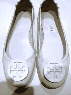 Tory Burch Cream Patent Leather "Reva" Ballet Flats in 10M